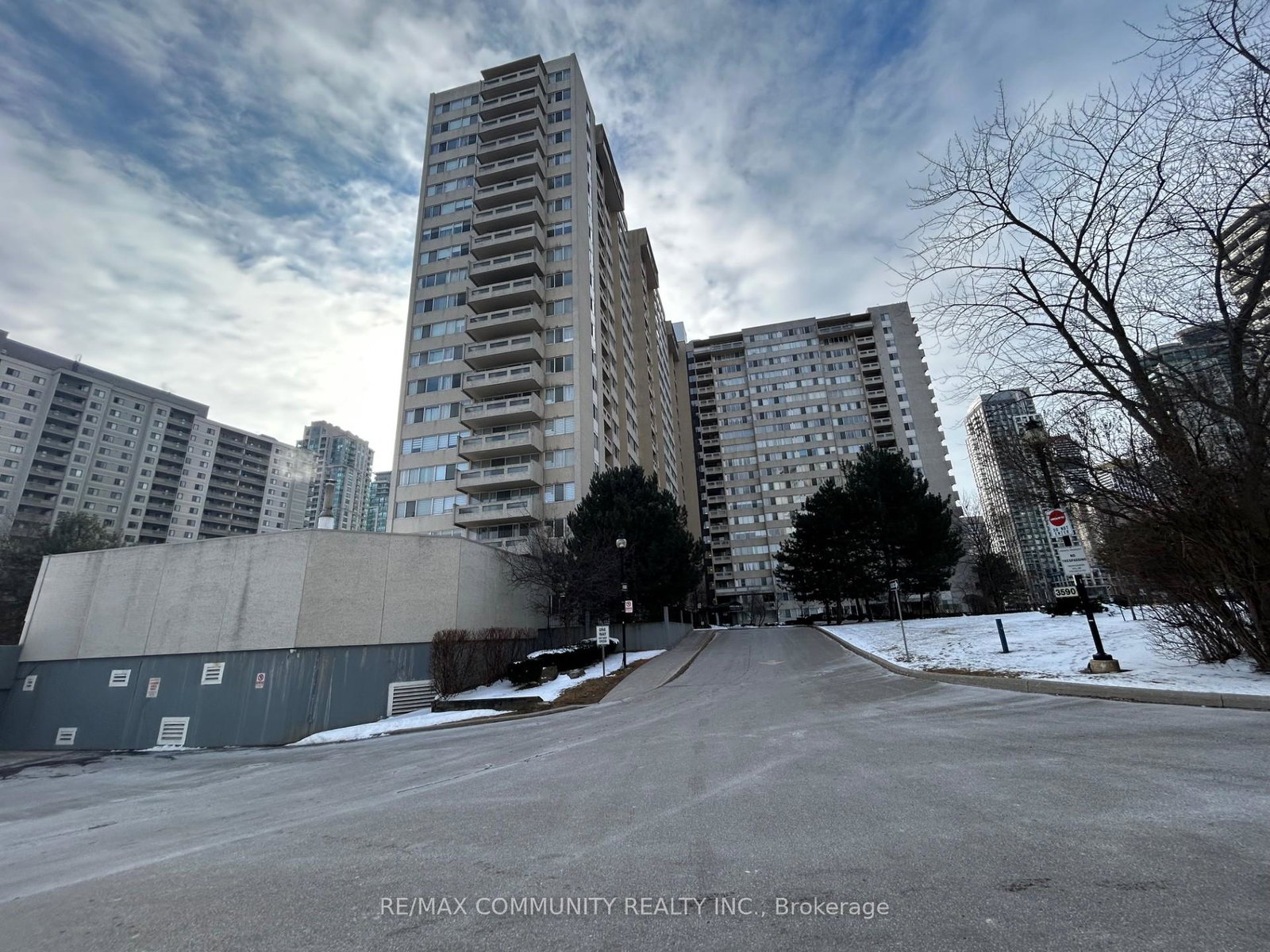 3590-kaneff-crescent-mississauga-ontario-w12717066