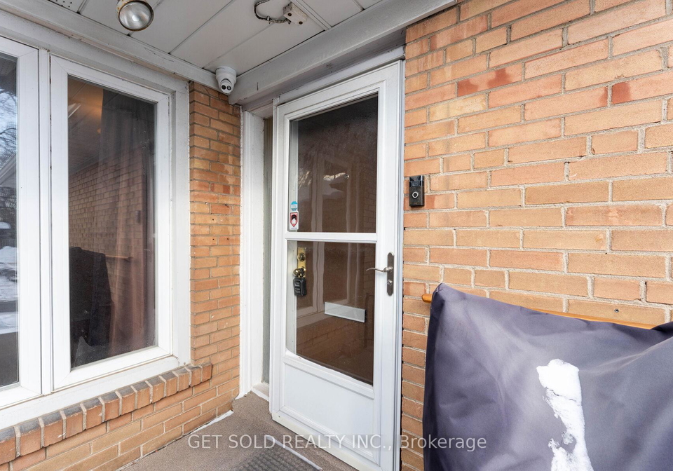 18-hinton-road-etobicoke-ontario-w12717124