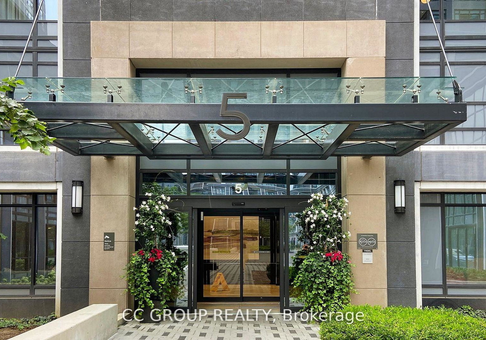5-mabelle-avenue-etobicoke-ontario-w12717816