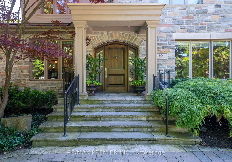 43-edenvale-crescent-etobicoke-ontario-w12717888