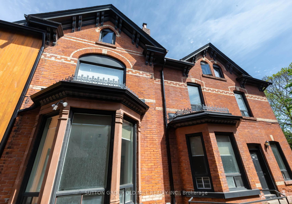 133-dunn-avenue-toronto-ontario-w12718034