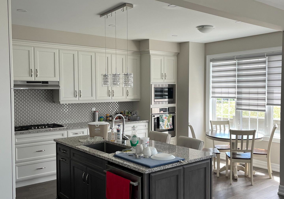102-burnhamthorpe-road-e-oakville-ontario-w12718220