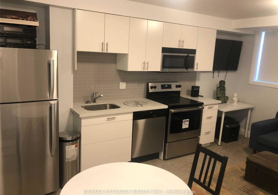 230-south-kingsway-toronto-ontario-w12718280