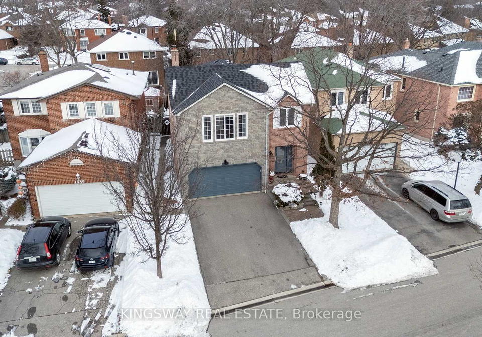 1329-sweetbirch-crescent-mississauga-ontario-w12718936