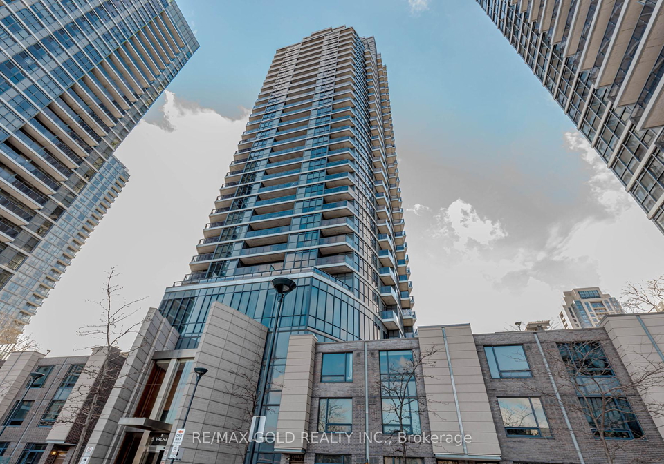5-valhalla-inn-road-etobicoke-ontario-w12719082