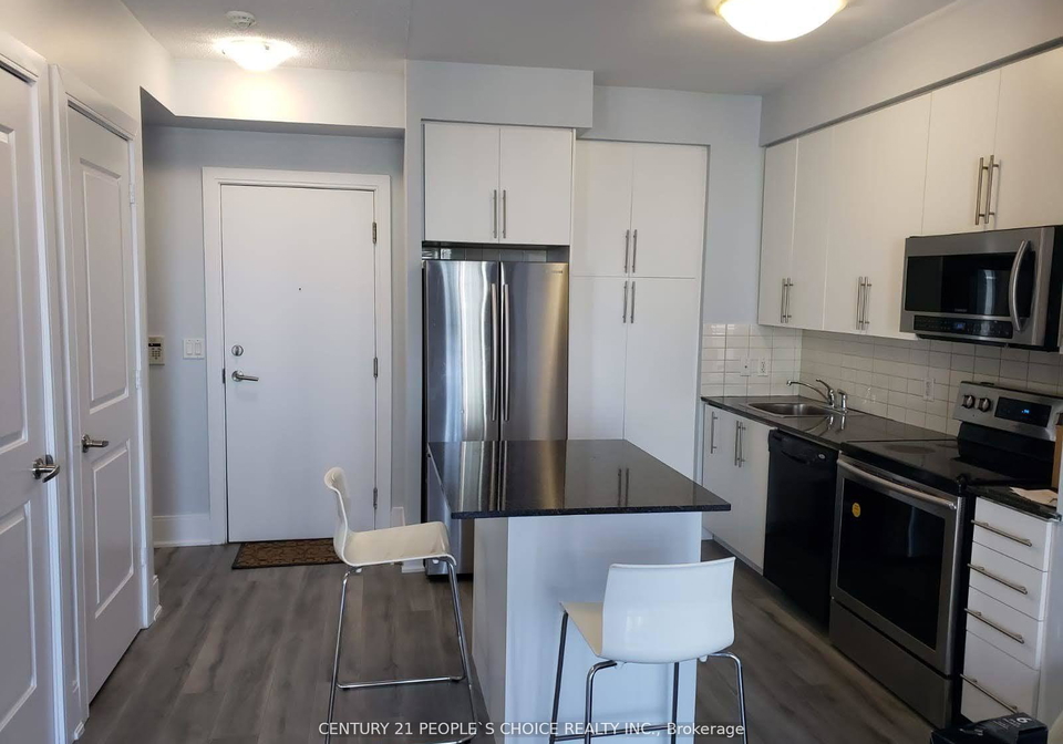 330-burnhamthorpe-road-w-mississauga-ontario-w12719168