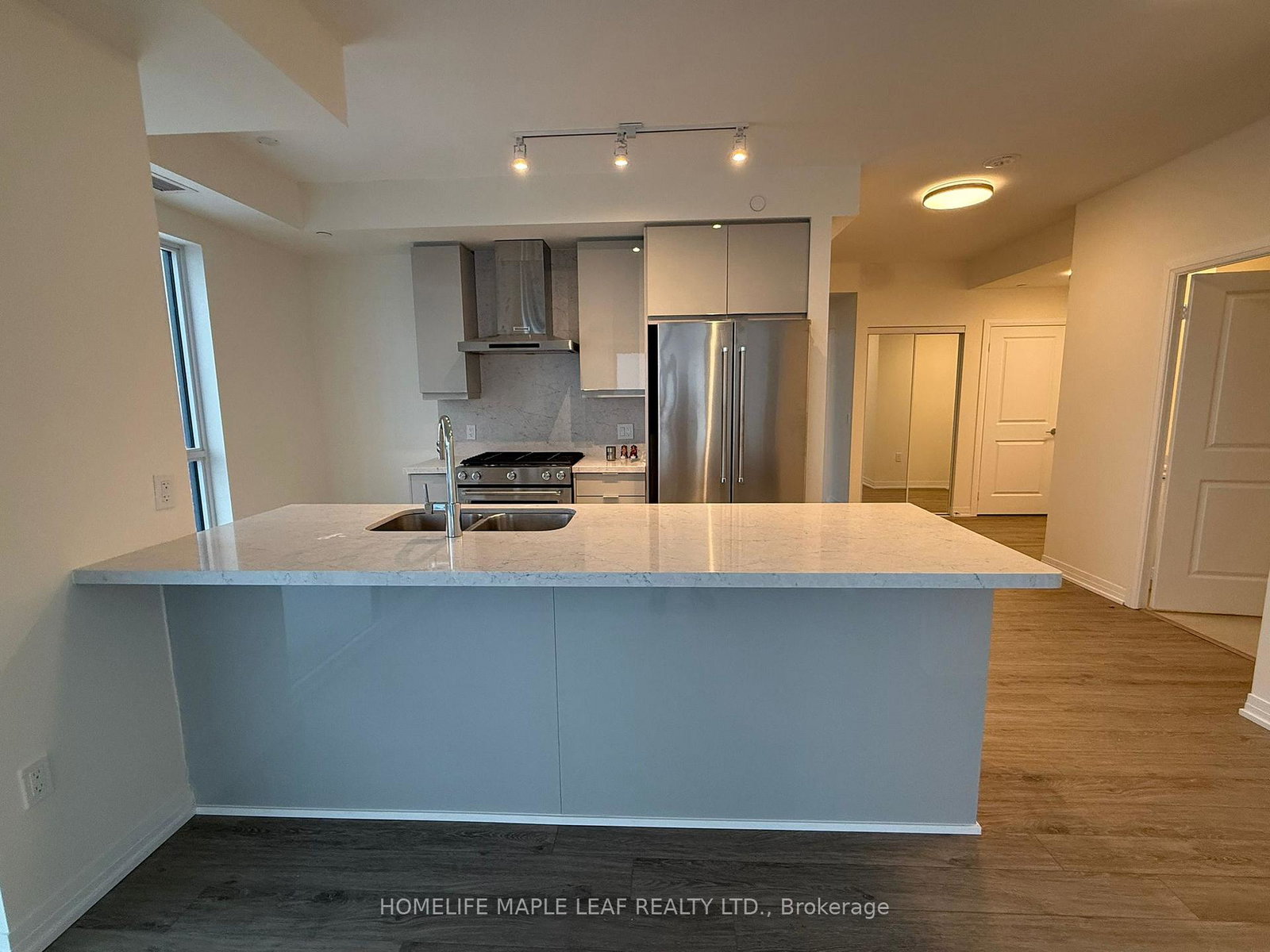 15-watergardem-drive-mississauga-ontario-w12719222