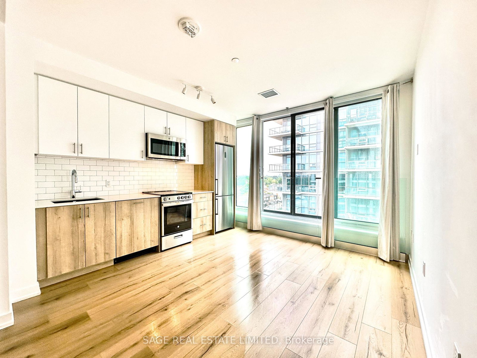 1195-the-queensway-etobicoke-ontario-w12719370