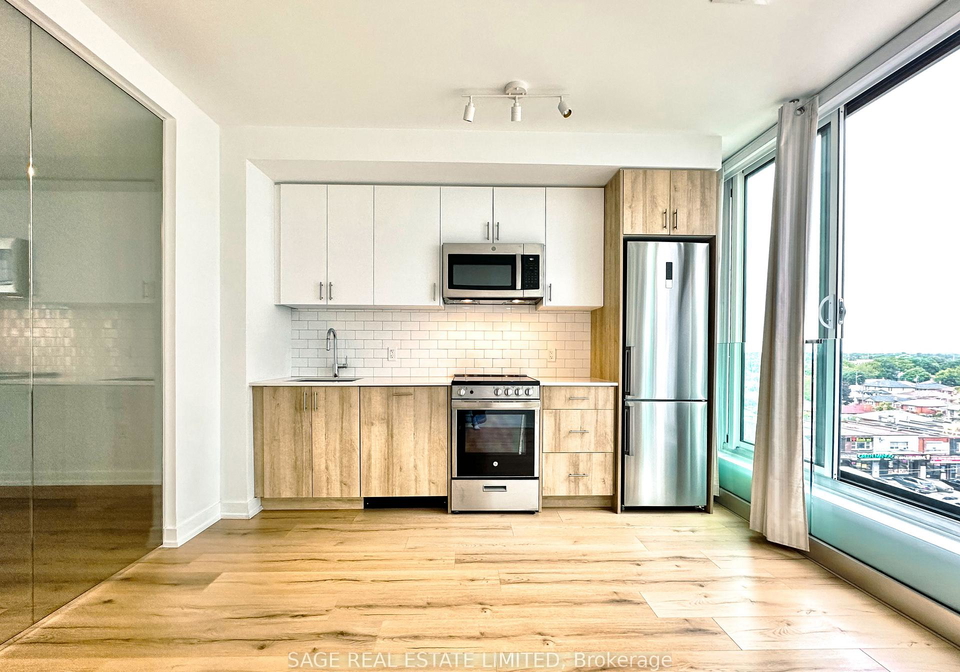 1195-the-queensway-etobicoke-ontario-w12719370