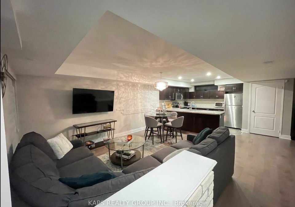 134-widdicombe-hill-boulevard-etobicoke-ontario-w12719432