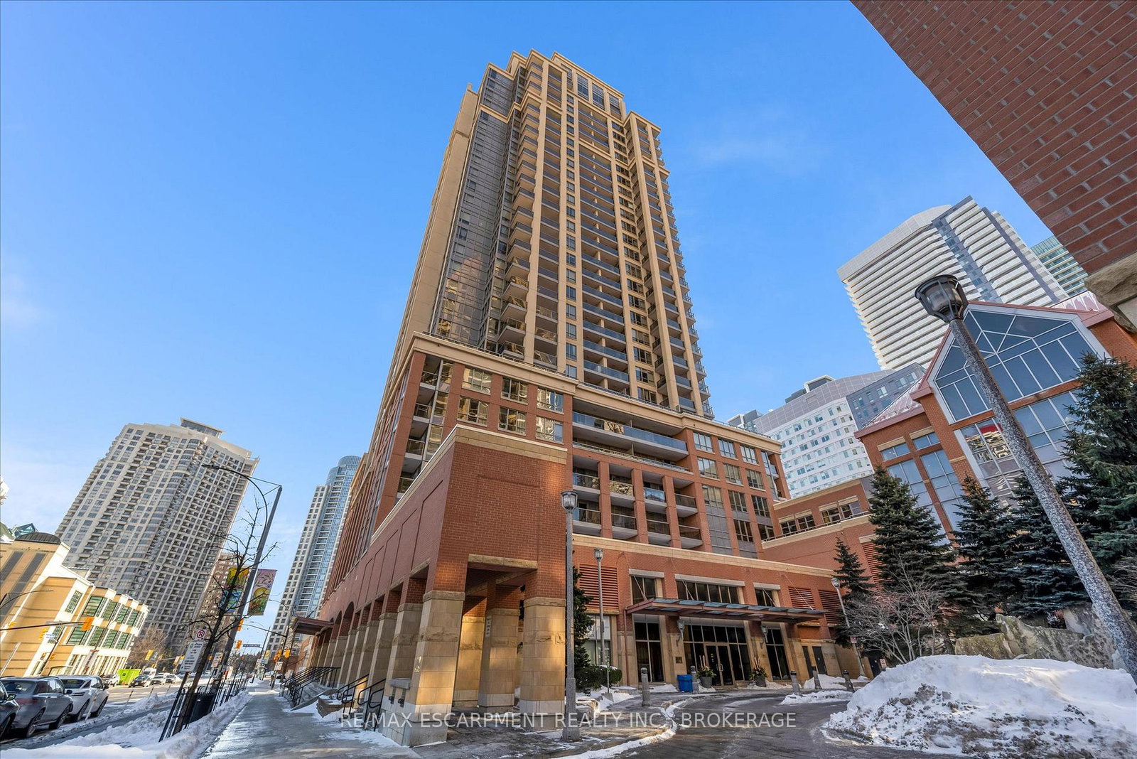 4080-living-arts-drive-mississauga-ontario-w12719468