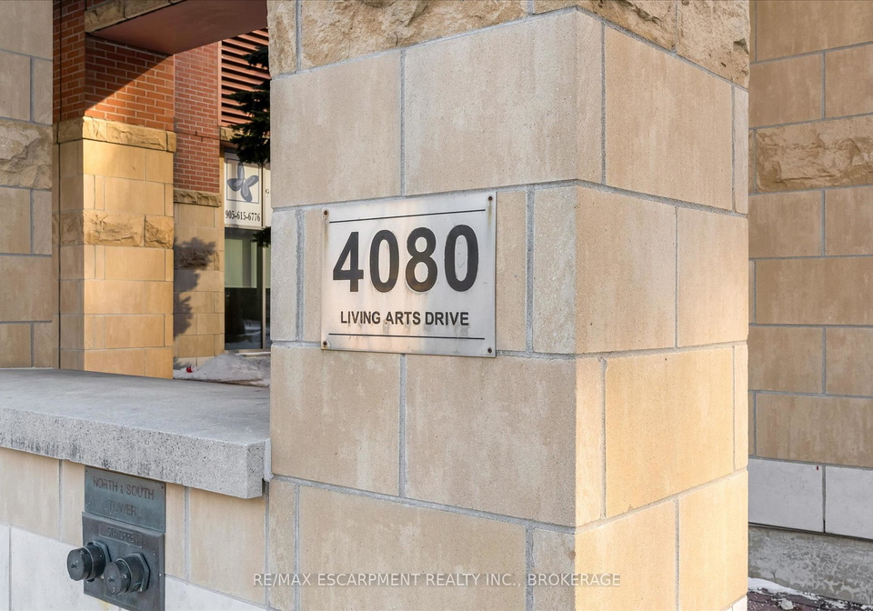 4080-living-arts-drive-mississauga-ontario-w12719468
