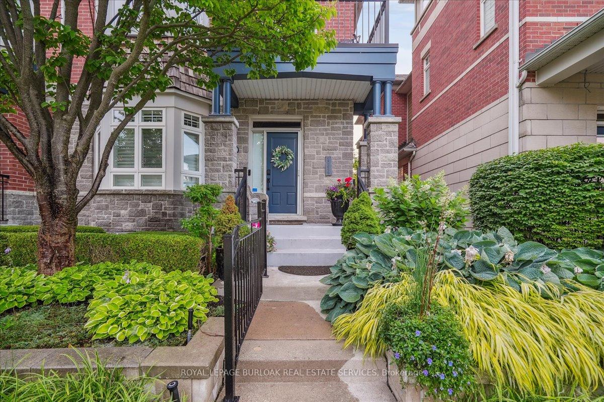 111-st-lawrence-drive-mississauga-ontario-w12719746