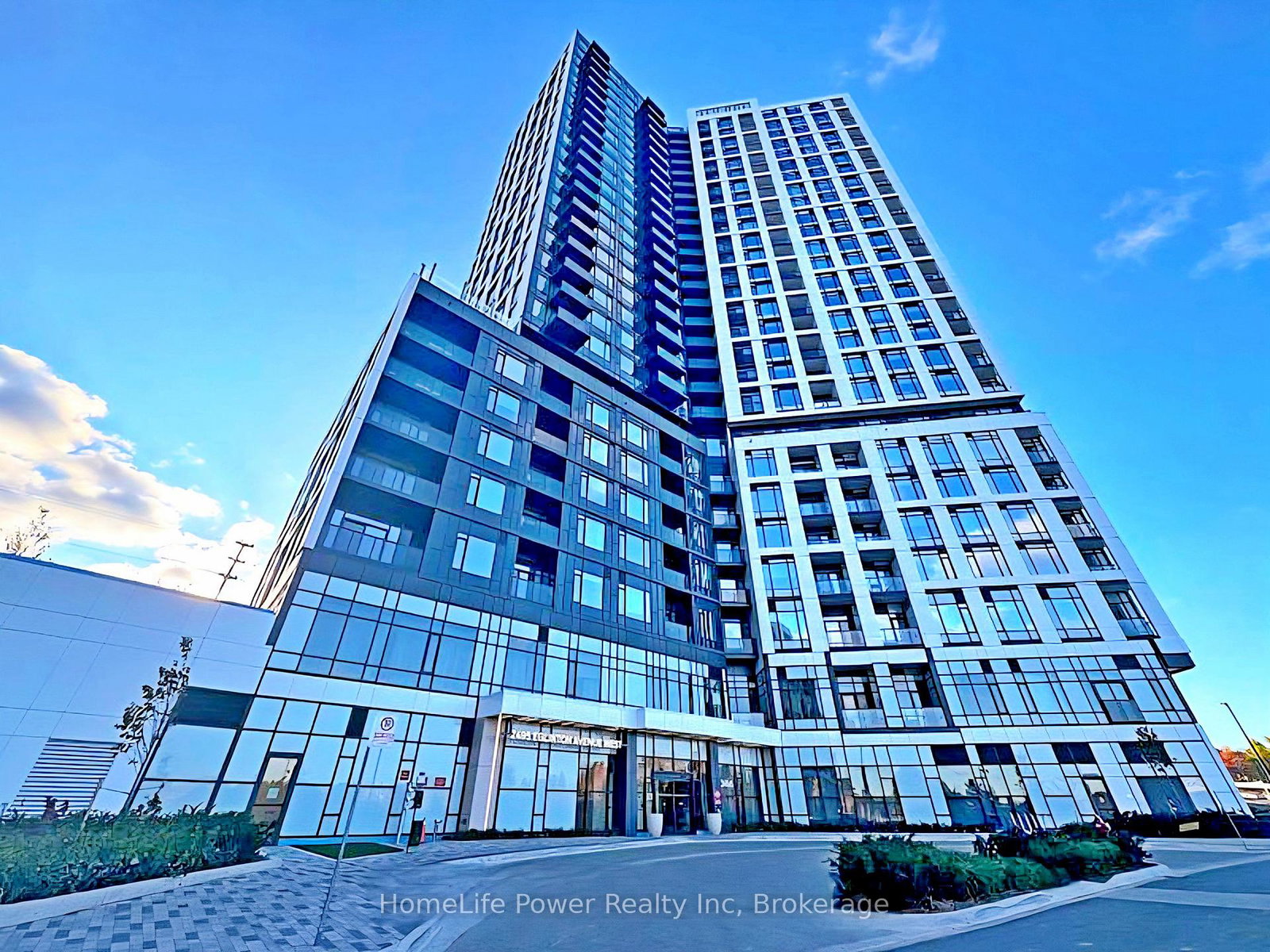 2495-eglinton-avenue-w-mississauga-ontario-w12719870