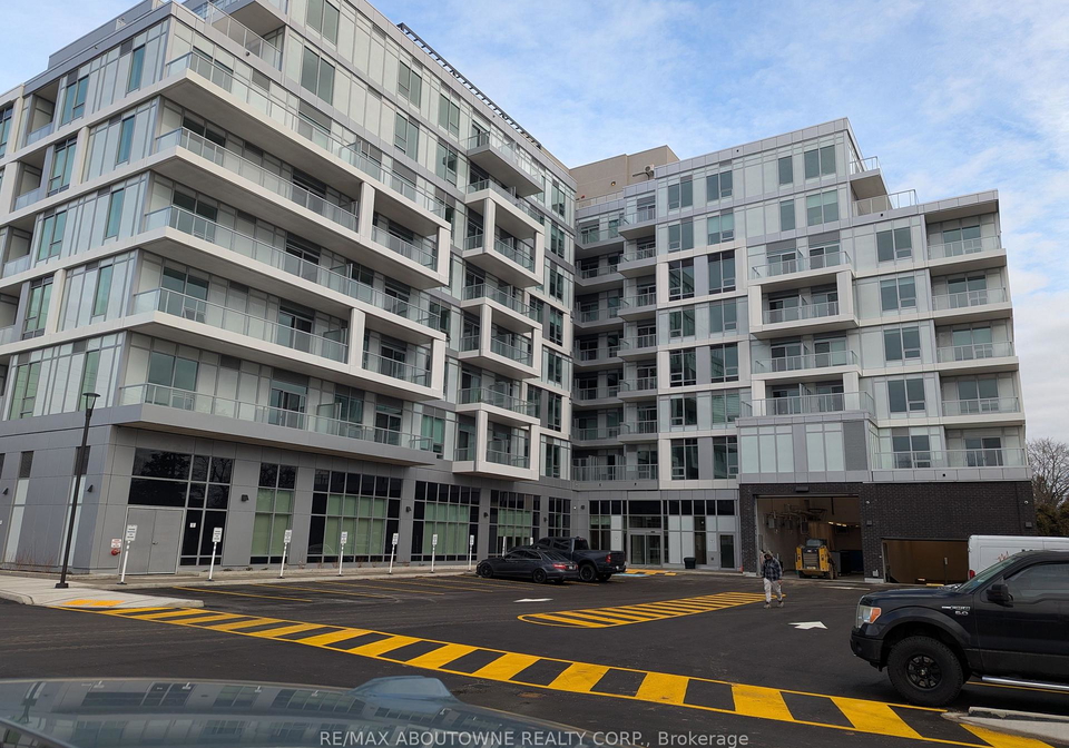 500-plains-road-e-burlington-ontario-w12720558