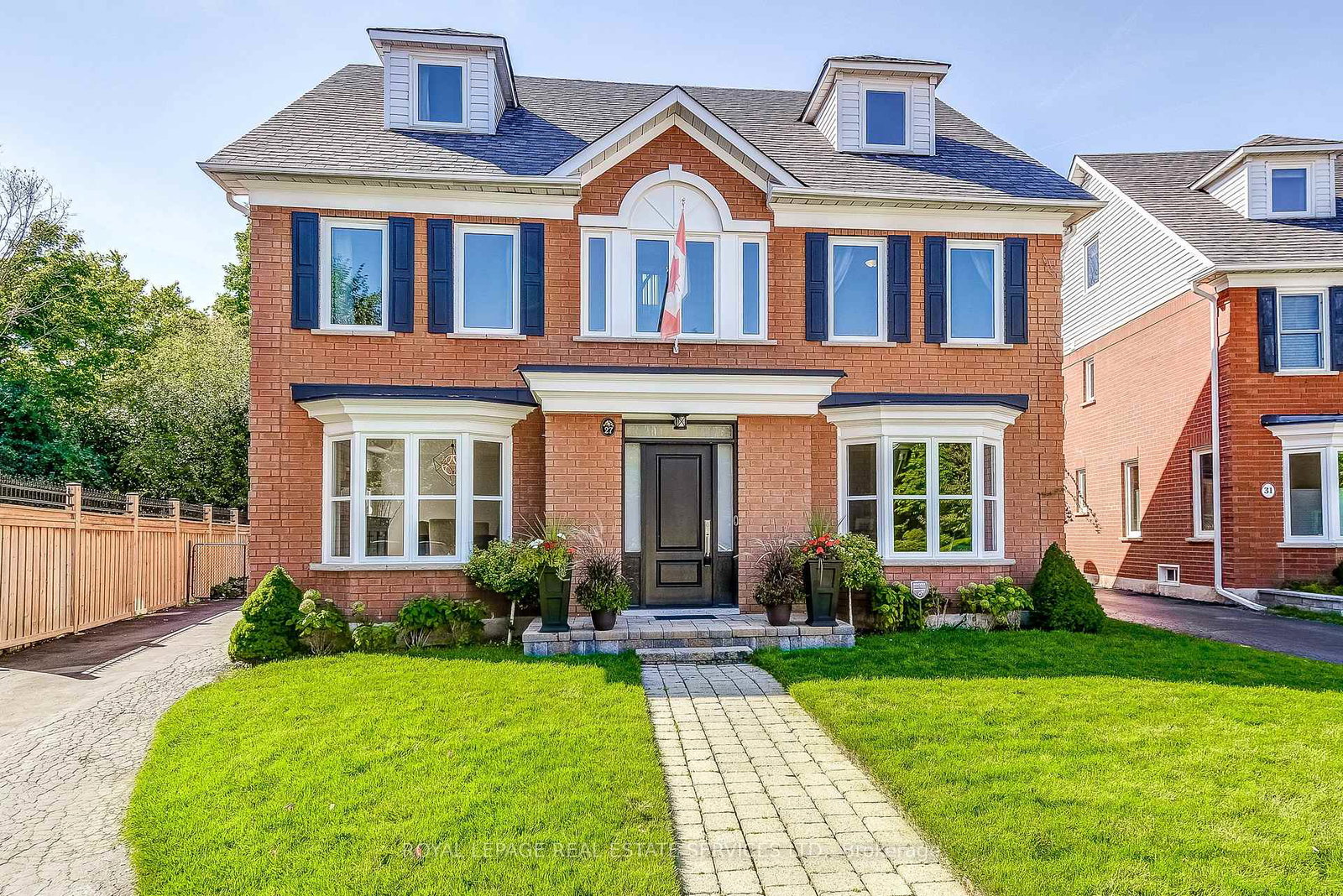 27-morrison-creek-crescent-oakville-ontario-w12720900