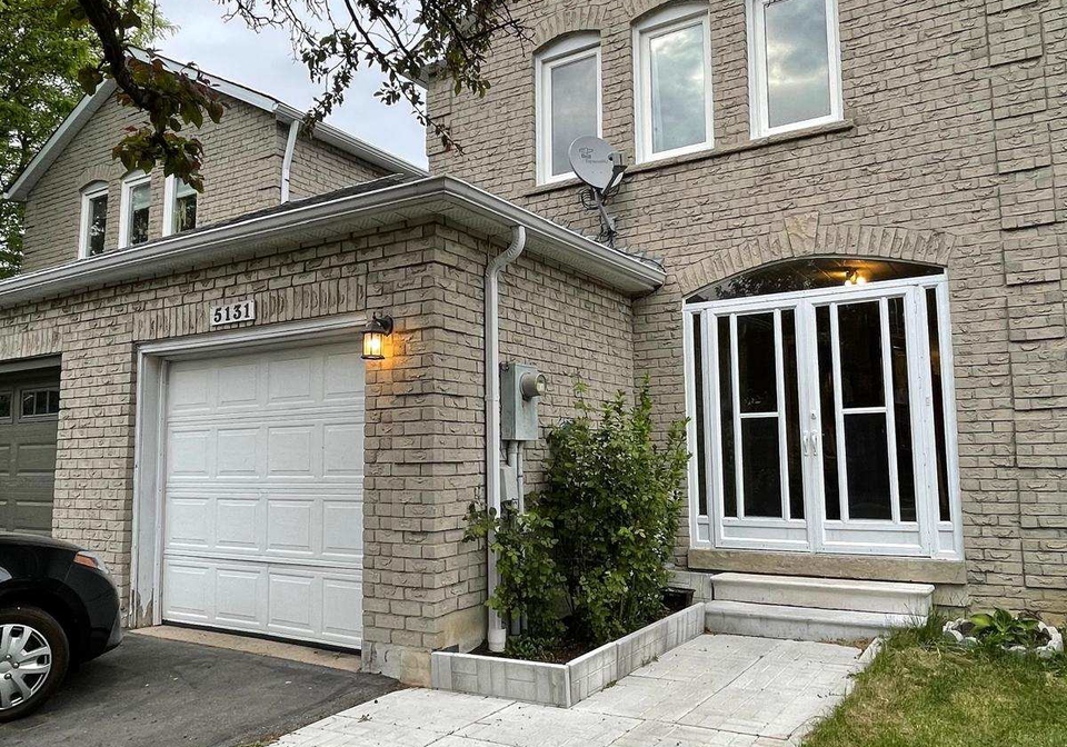 5131-salishan-circle-mississauga-ontario-w12720952