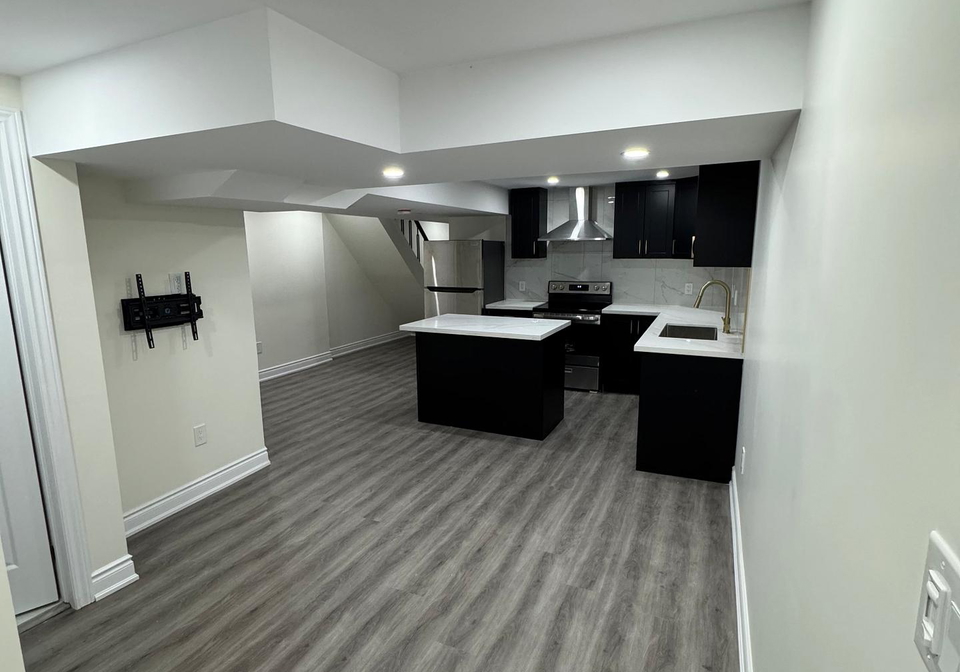 5131-salishan-circle-mississauga-ontario-w12720952