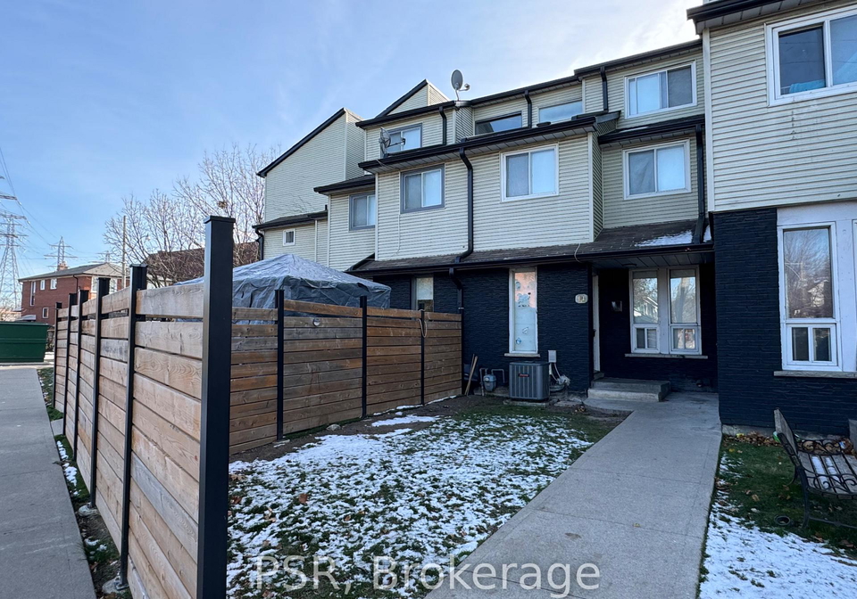 2-blackthorn-avenue-toronto-ontario-w12721030