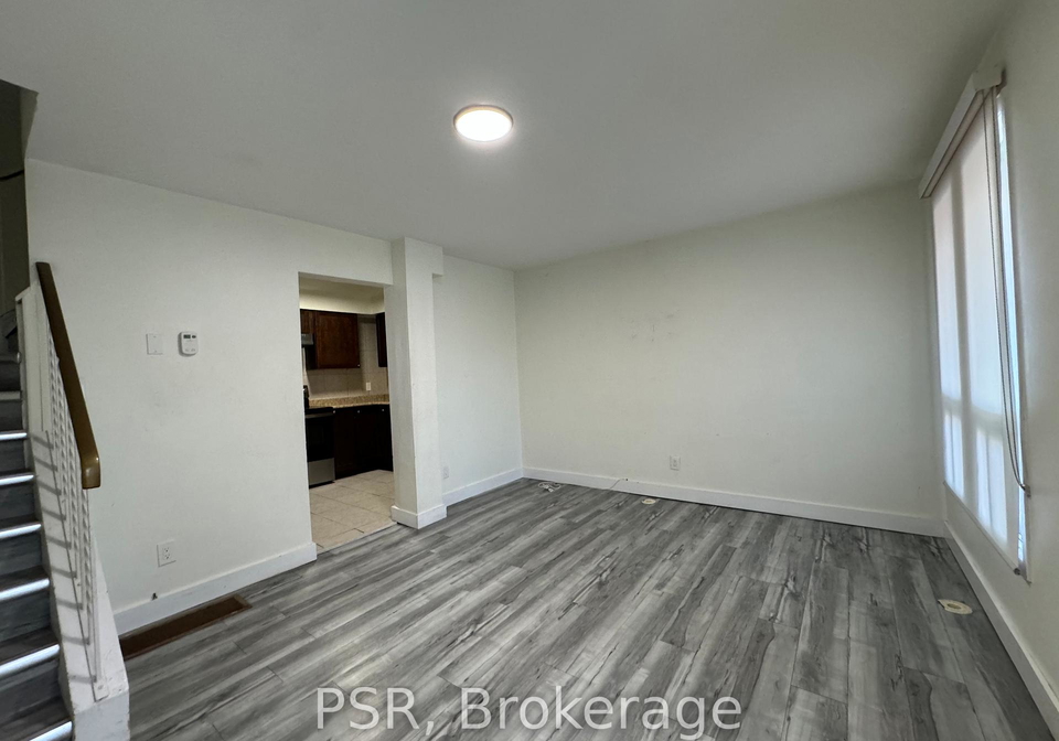 2-blackthorn-avenue-toronto-ontario-w12721030