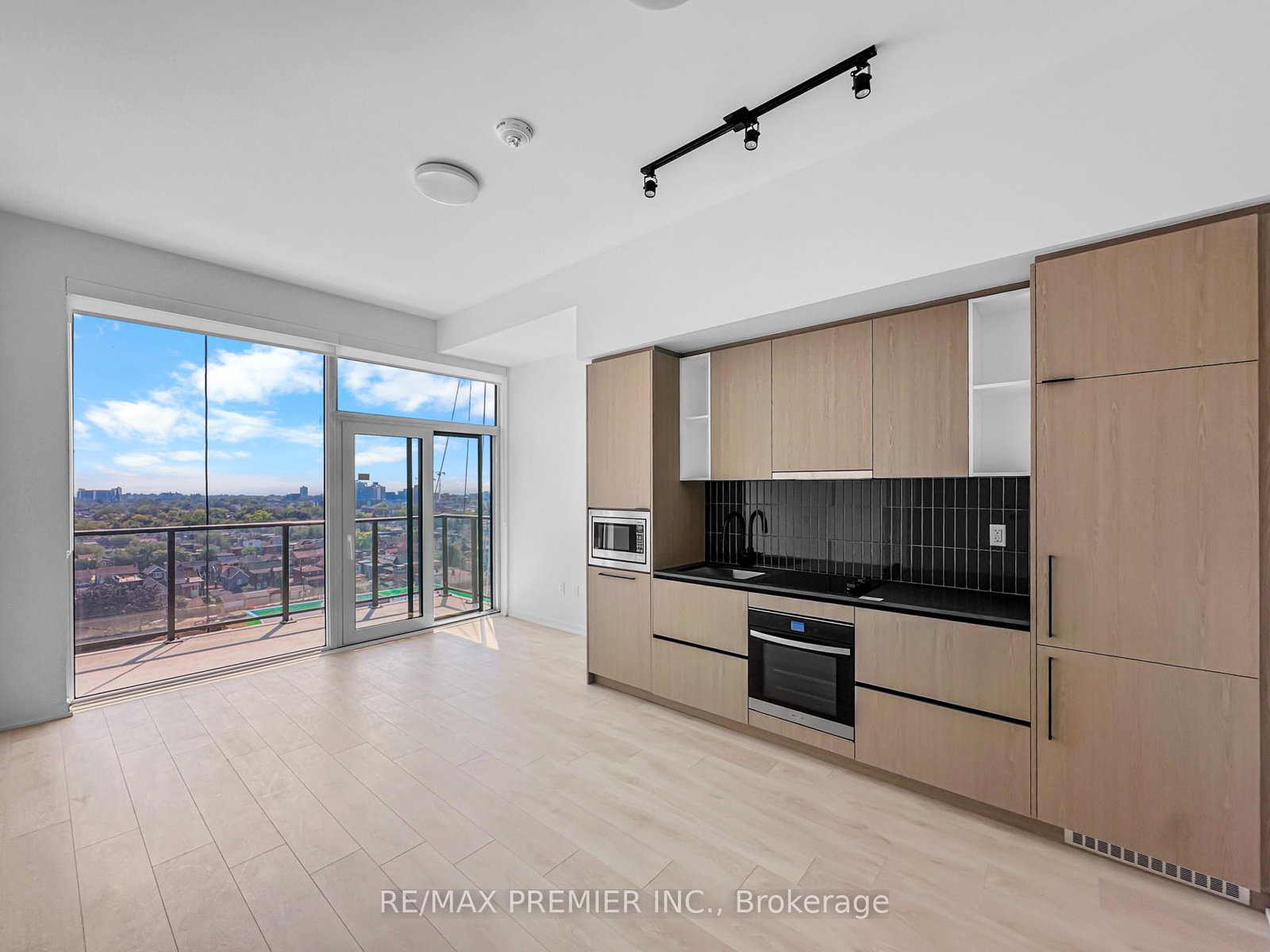 1285-dupont-street-toronto-ontario-w12721384