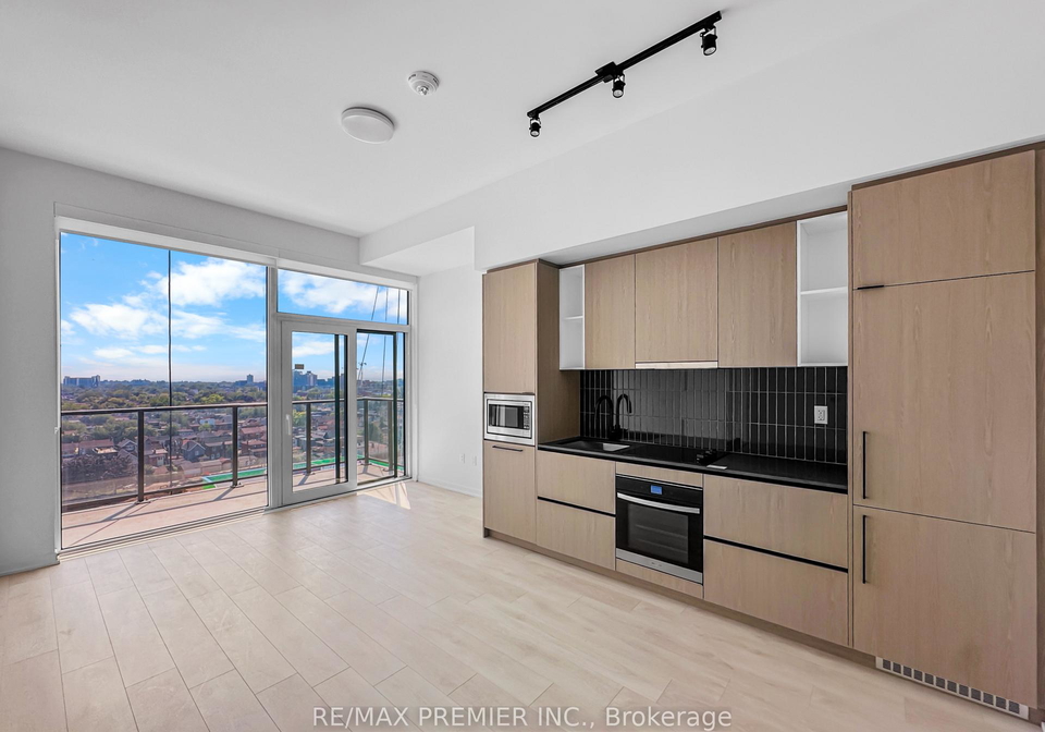 1285-dupont-street-toronto-ontario-w12721384