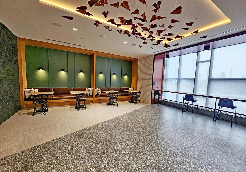 2495-eglinton-avenue-mississauga-ontario-w12721602