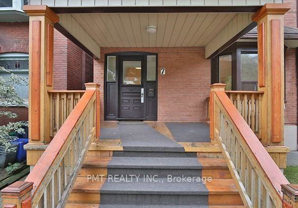 7-harvard-avenue-toronto-ontario-w12721726