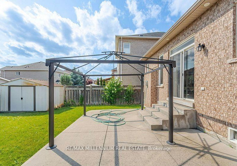 134-southlake-boulevard-brampton-ontario-w12721784