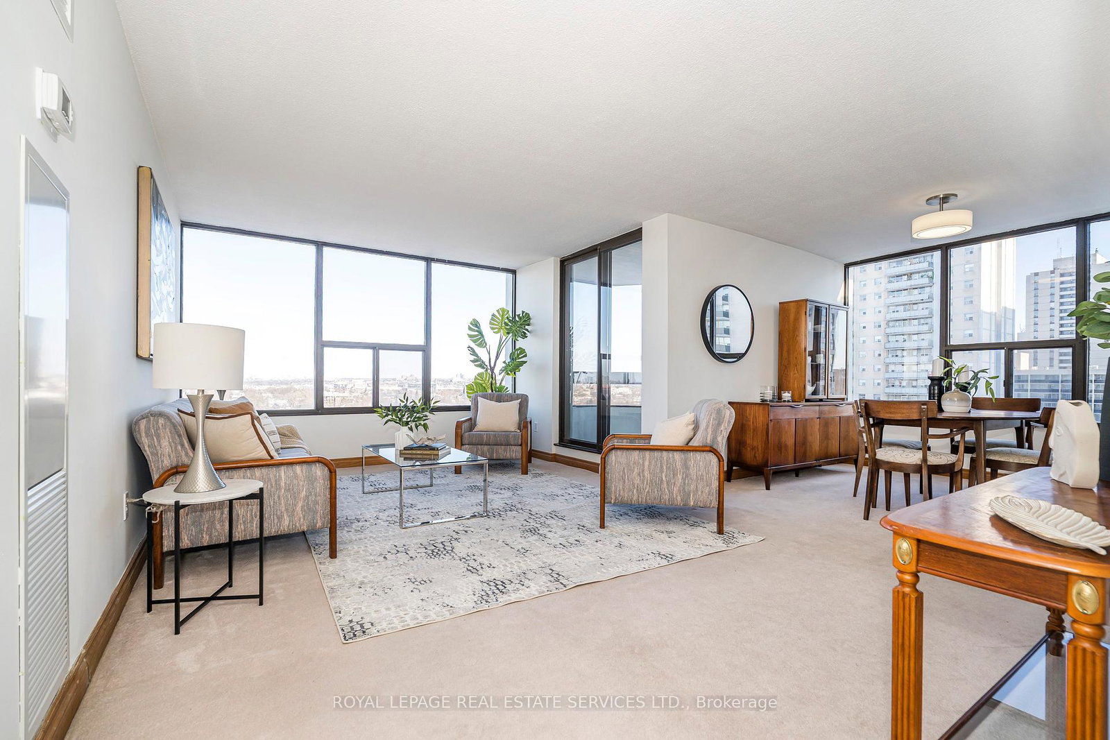 100-quebec-avenue-toronto-ontario-w12721886