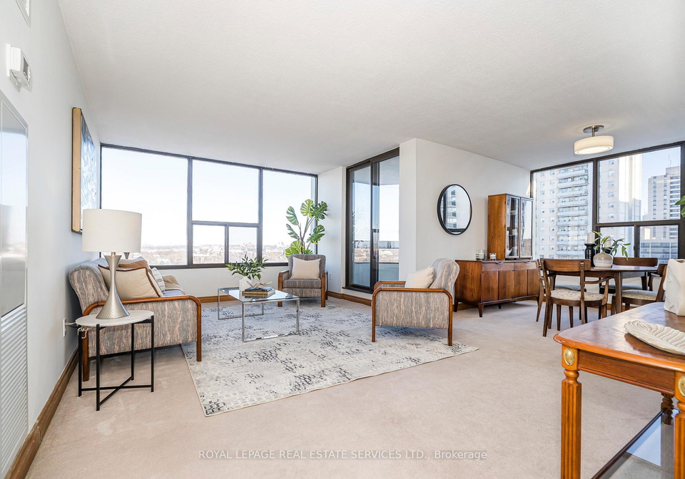 100-quebec-avenue-toronto-ontario-w12721886