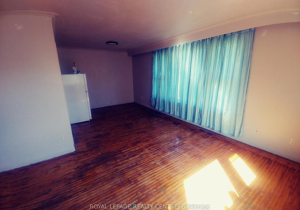 1534-cawthra-road-mississauga-ontario-w12722206