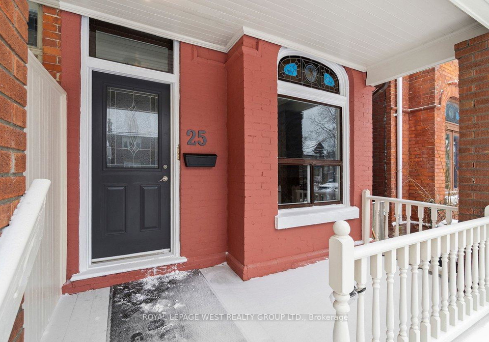25-westmoreland-avenue-toronto-ontario-w12723020