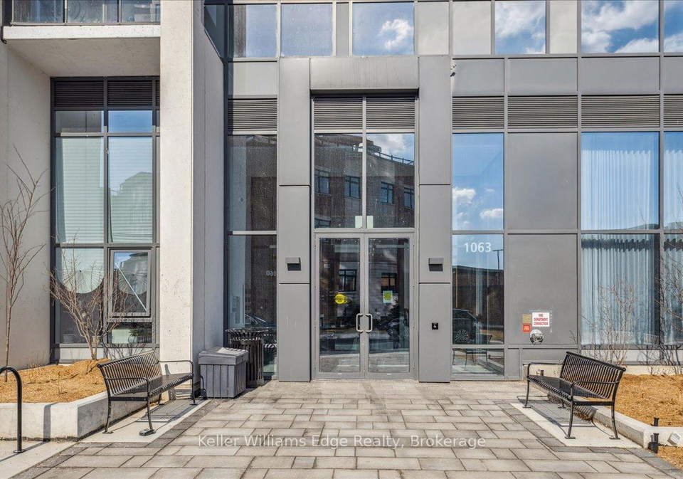 1063-douglas-mccurdy-mississauga-ontario-w12723494
