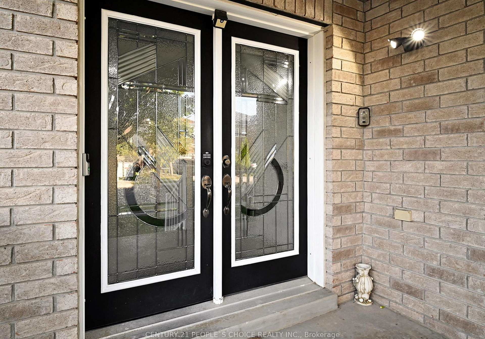 230-edenbrook-hill-drive-brampton-ontario-w12723734
