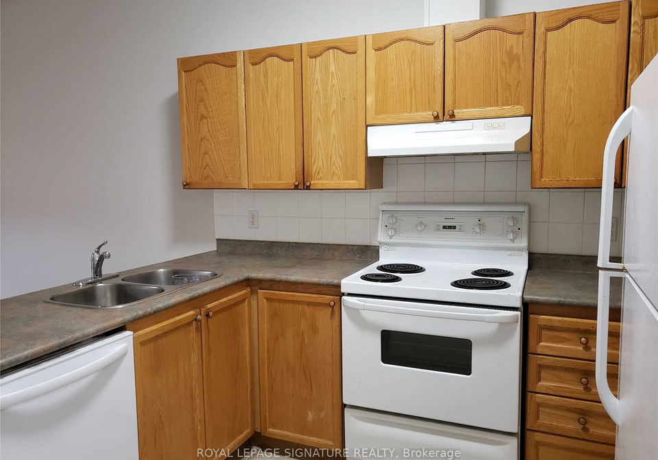 22queen-street-s-mississauga-ontario-w12724240