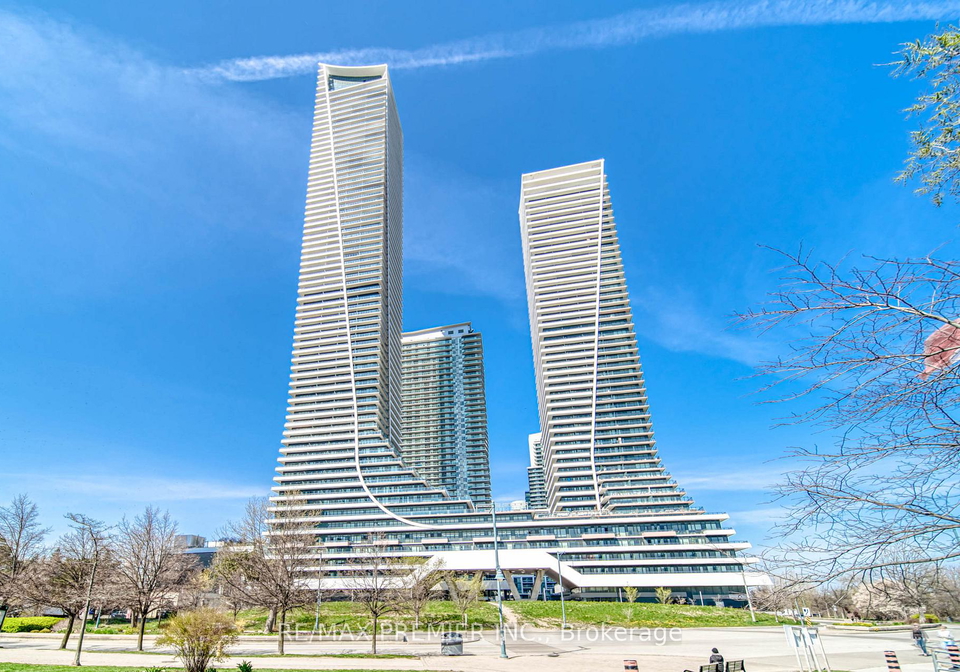 30-shore-breeze-drive-etobicoke-ontario-w12724312