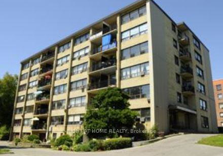 2-royal-york-road-etobicoke-ontario-w12724356