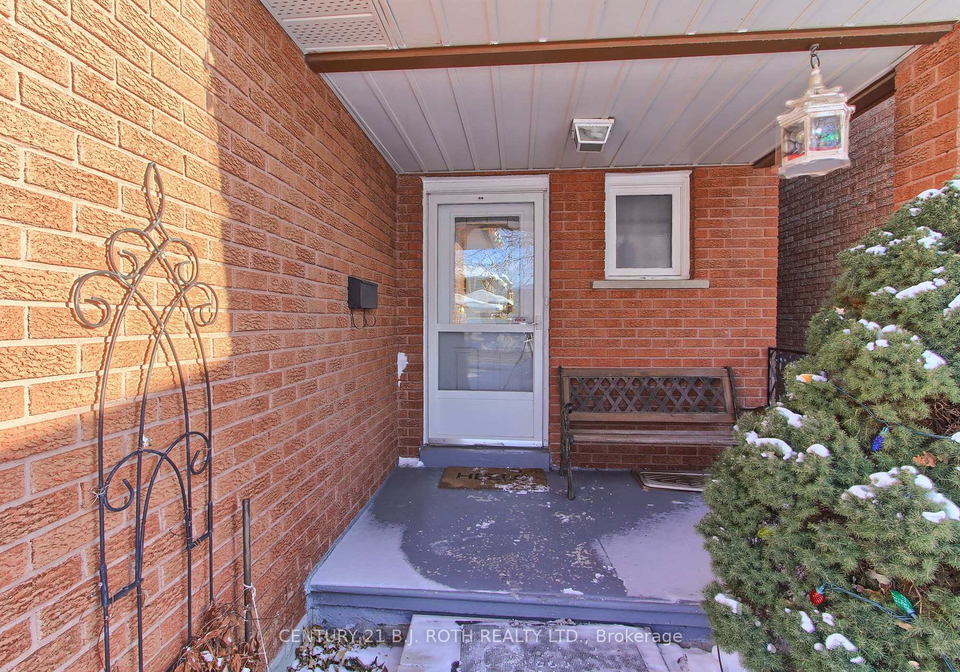 323-hillside-drive-mississauga-ontario-w12724592