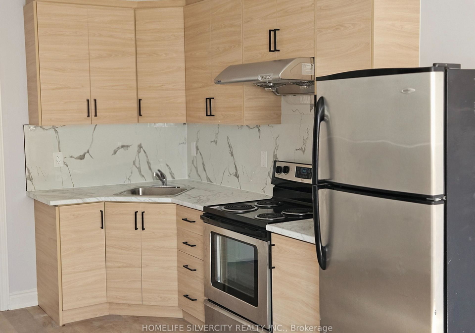 81-beaconsfield-avenue-brampton-ontario-w12724970