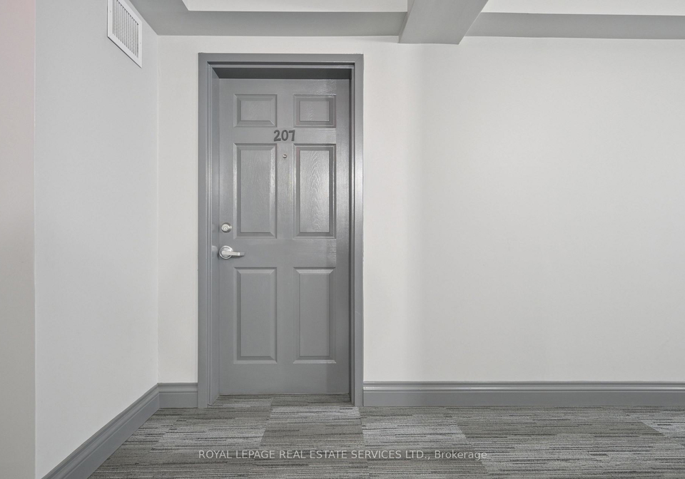 1450-bishops-gate-oakville-ontario-w12725266