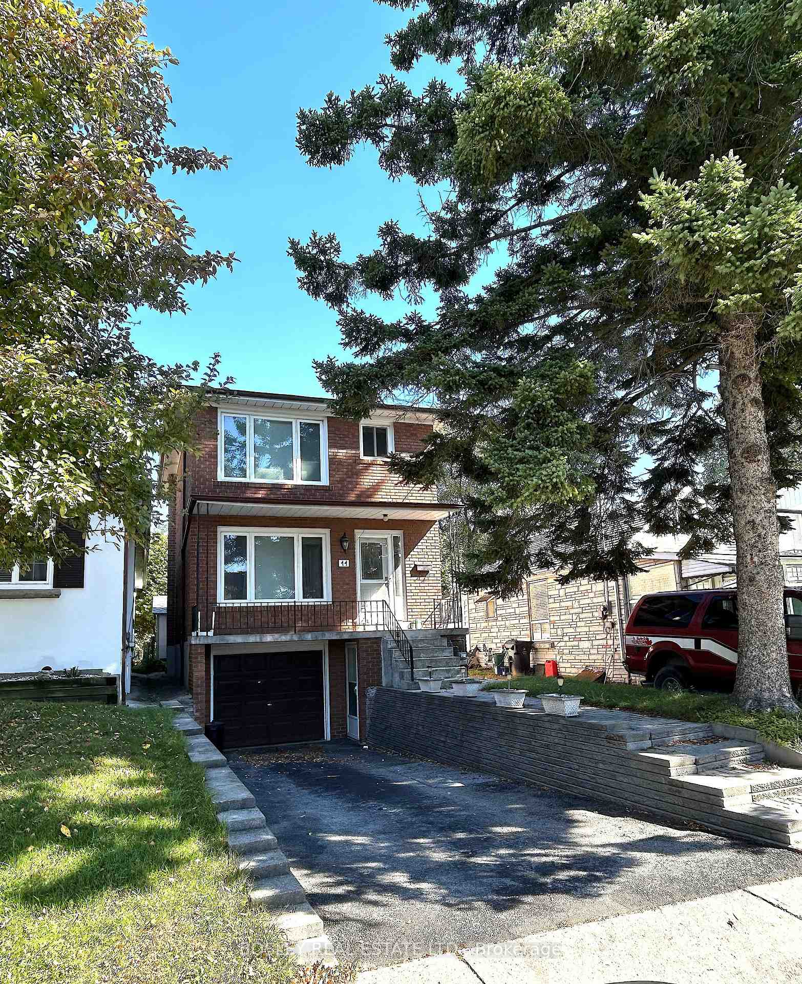 11-forty-first-street-etobicoke-ontario-w12725448