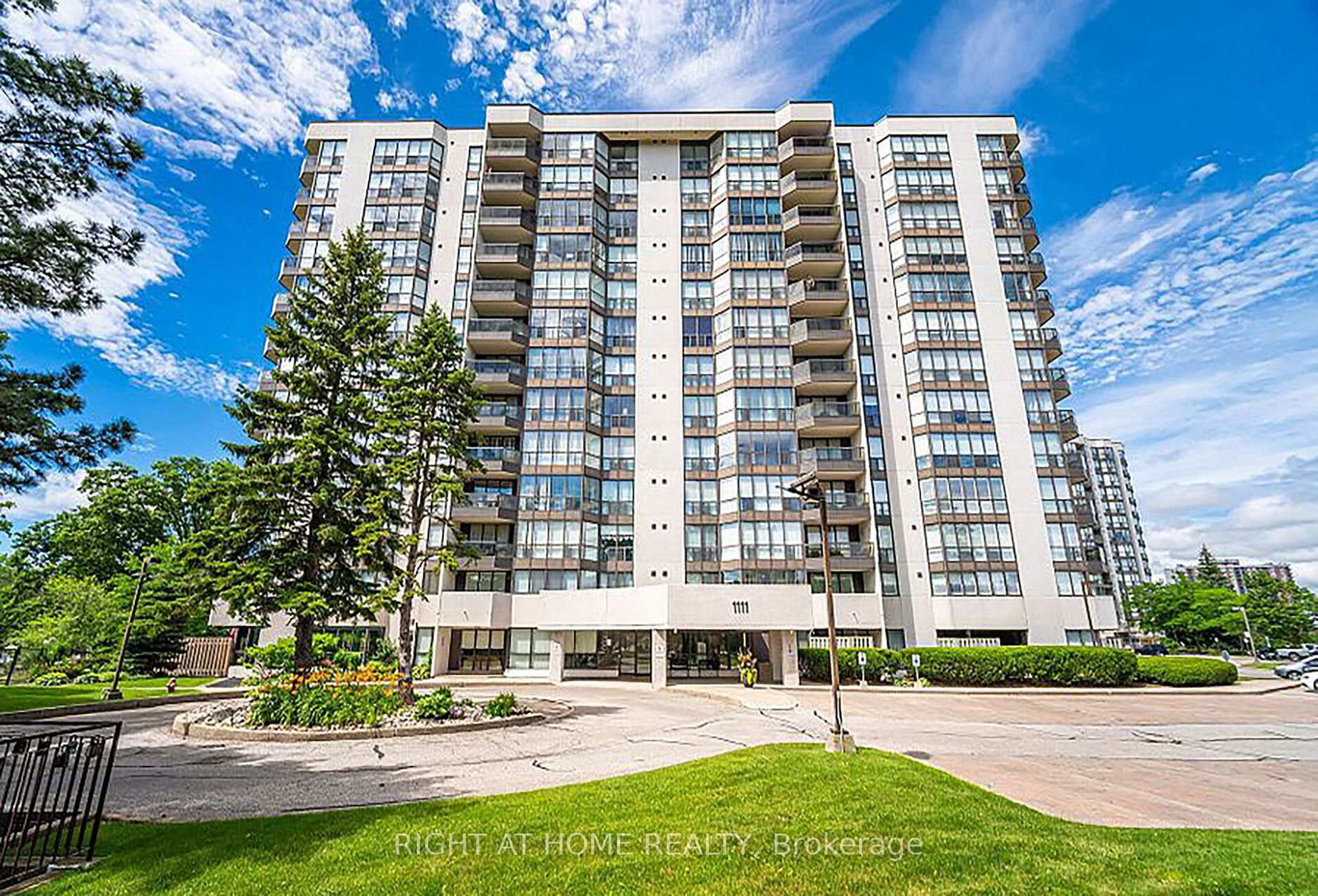 1111-bough-beeches-boulevard-mississauga-ontario-w12725714