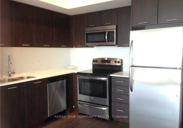 2200-lake-shore-boulevard-w-etobicoke-ontario-w12725726