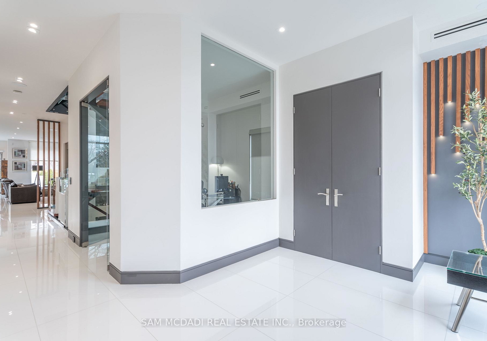 852-goodwin-road-mississauga-ontario-w12725740