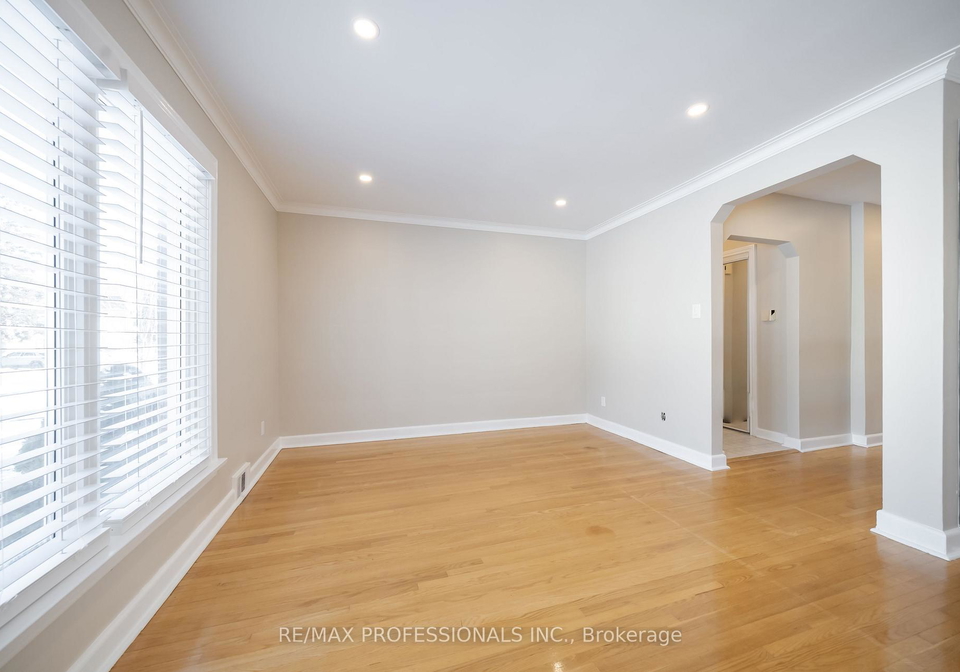 21-lesmar-drive-etobicoke-ontario-w12725742