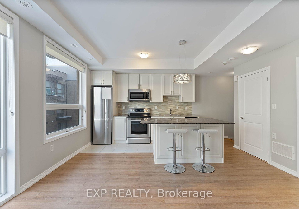 32-fieldway-road-etobicoke-ontario-w12726044
