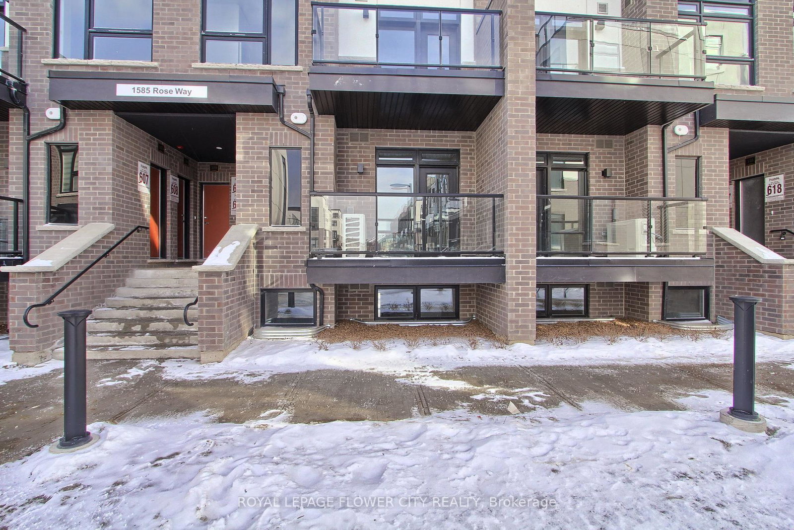 1589-rose-way-milton-ontario-w12726268