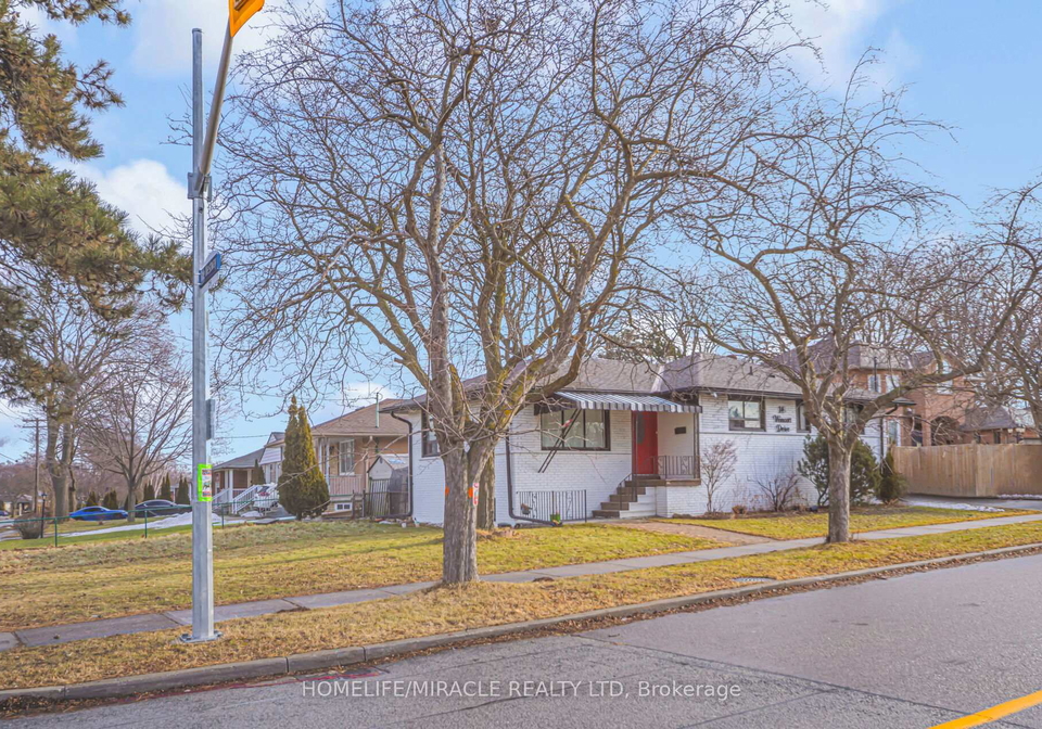 149-wincott-drive-etobicoke-ontario-w12726462