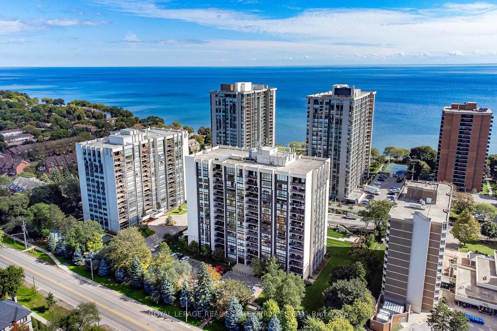 2185-marine-drive-oakville-ontario-w12726616